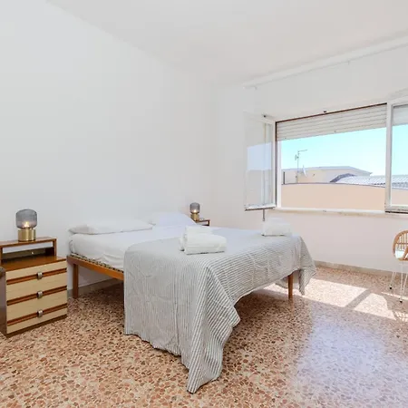 Lägenhet Casa San Giovanni -in Pieno Centro Storico- Olbia