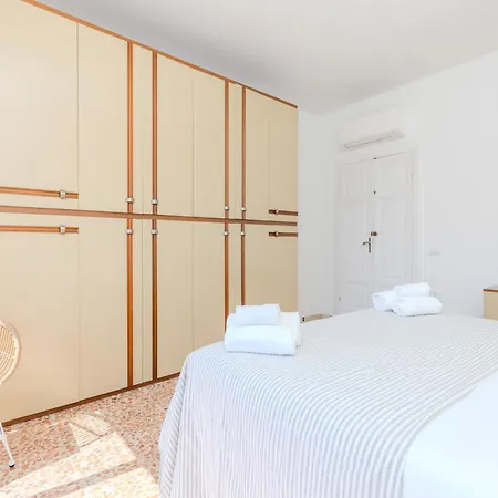 Casa San Giovanni -in Pieno Centro Storico- Lägenhet